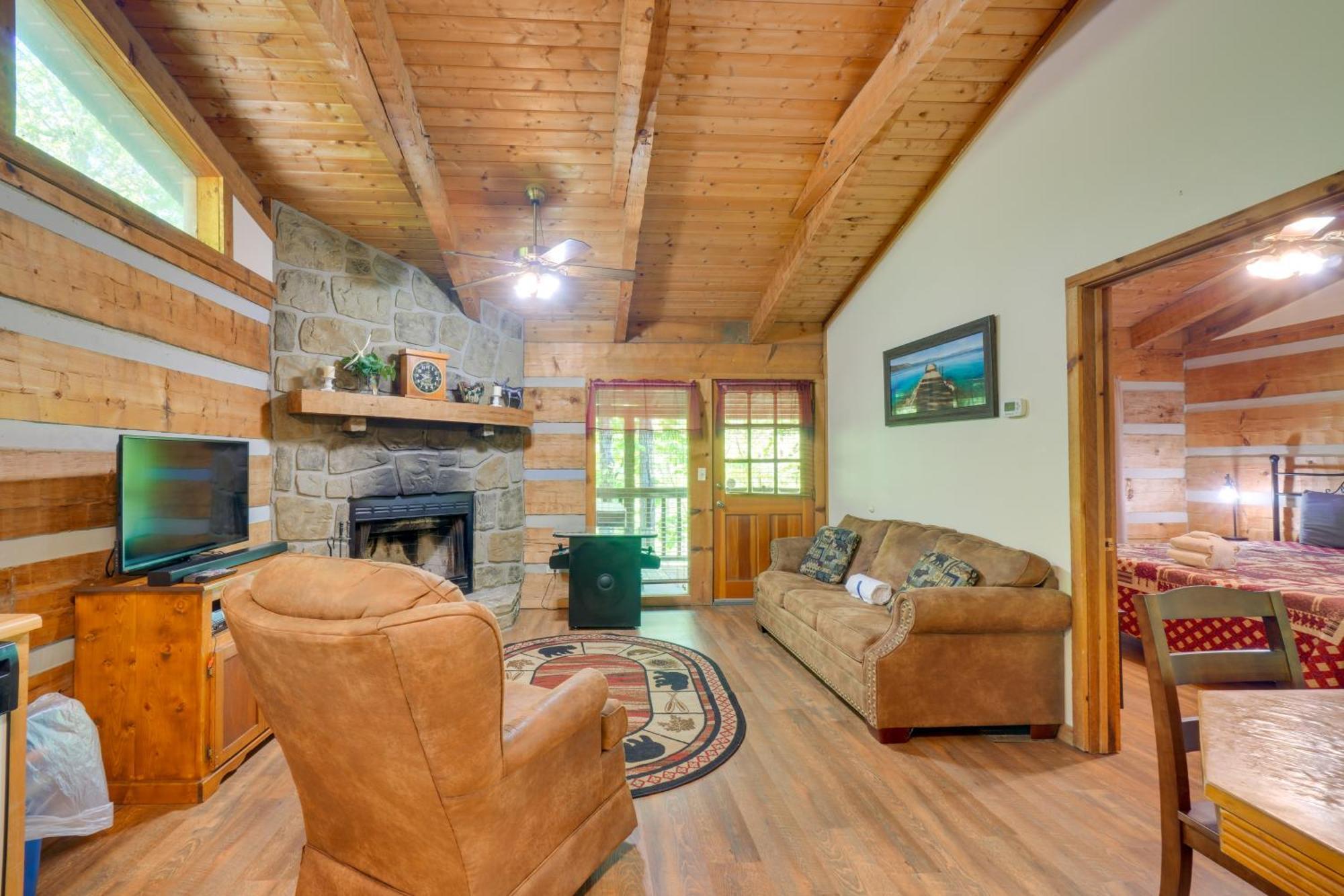 Gatlinburg Cabin With Hot Tub About 6 Mi To Downtown! Екстериор снимка