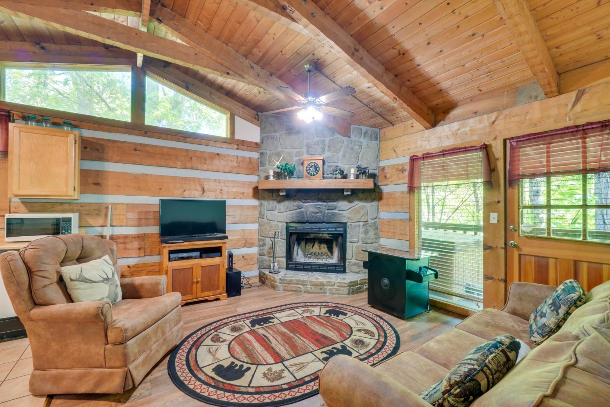 Gatlinburg Cabin With Hot Tub About 6 Mi To Downtown! Екстериор снимка